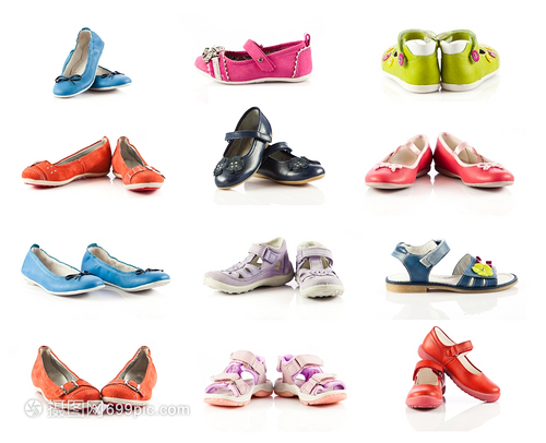 许多款式的童鞋