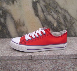 小额批发2012新款纯色系带女式帆布鞋235 女鞋价格 厂家 图片