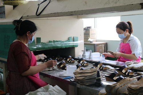 贵州纳雍 山区小企业解决200人就业 助农增收促振兴